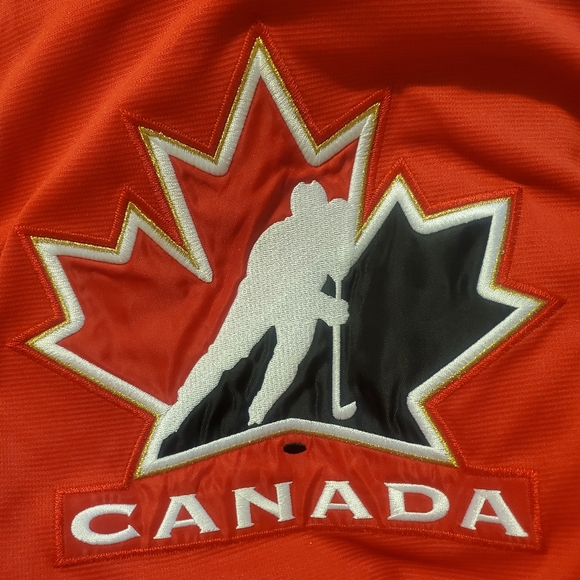 Team Canada Youth Olympic Nike Hockey Jersey - Picture 16 of 16